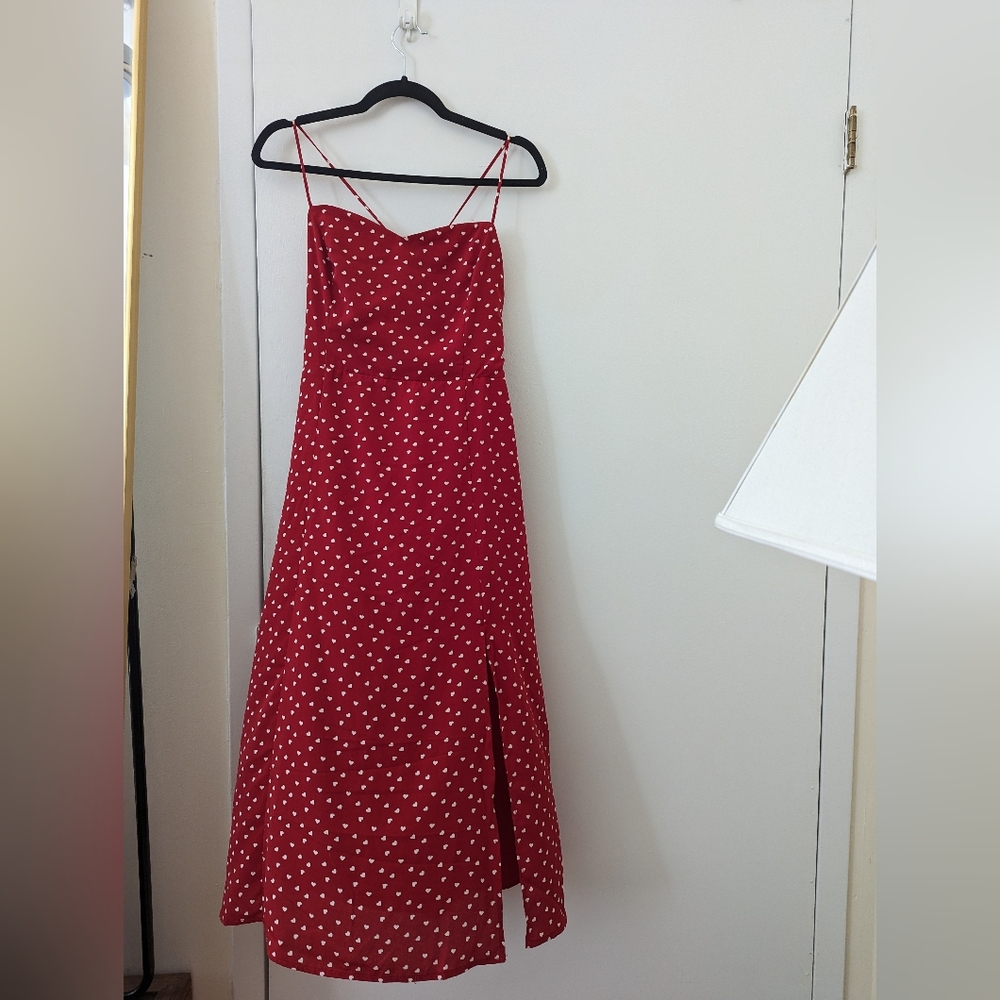 Sweet heart neckline Francesca's midi dress